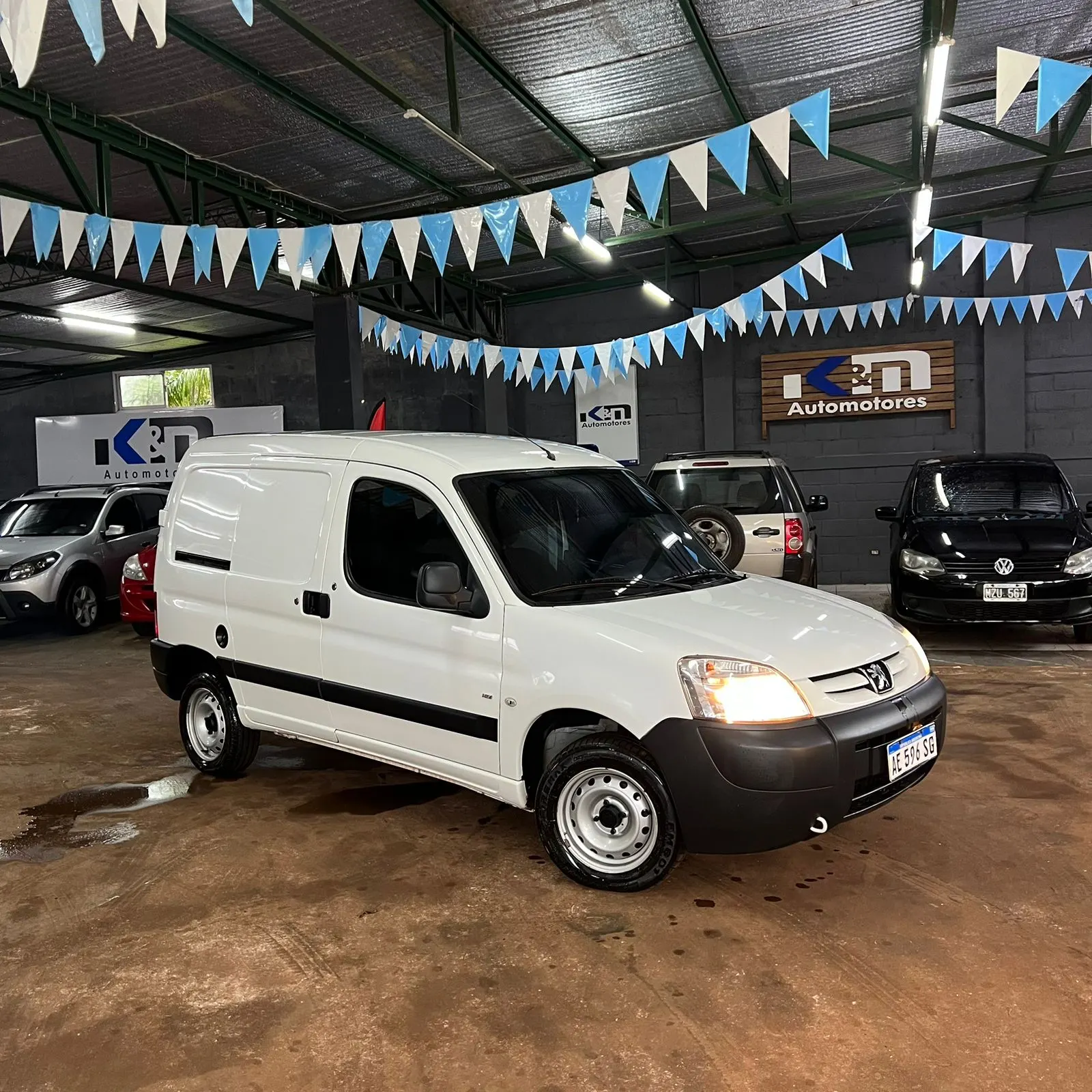 PEUGEOT PARTNER CONFORT 1.6 HDI MT 2021