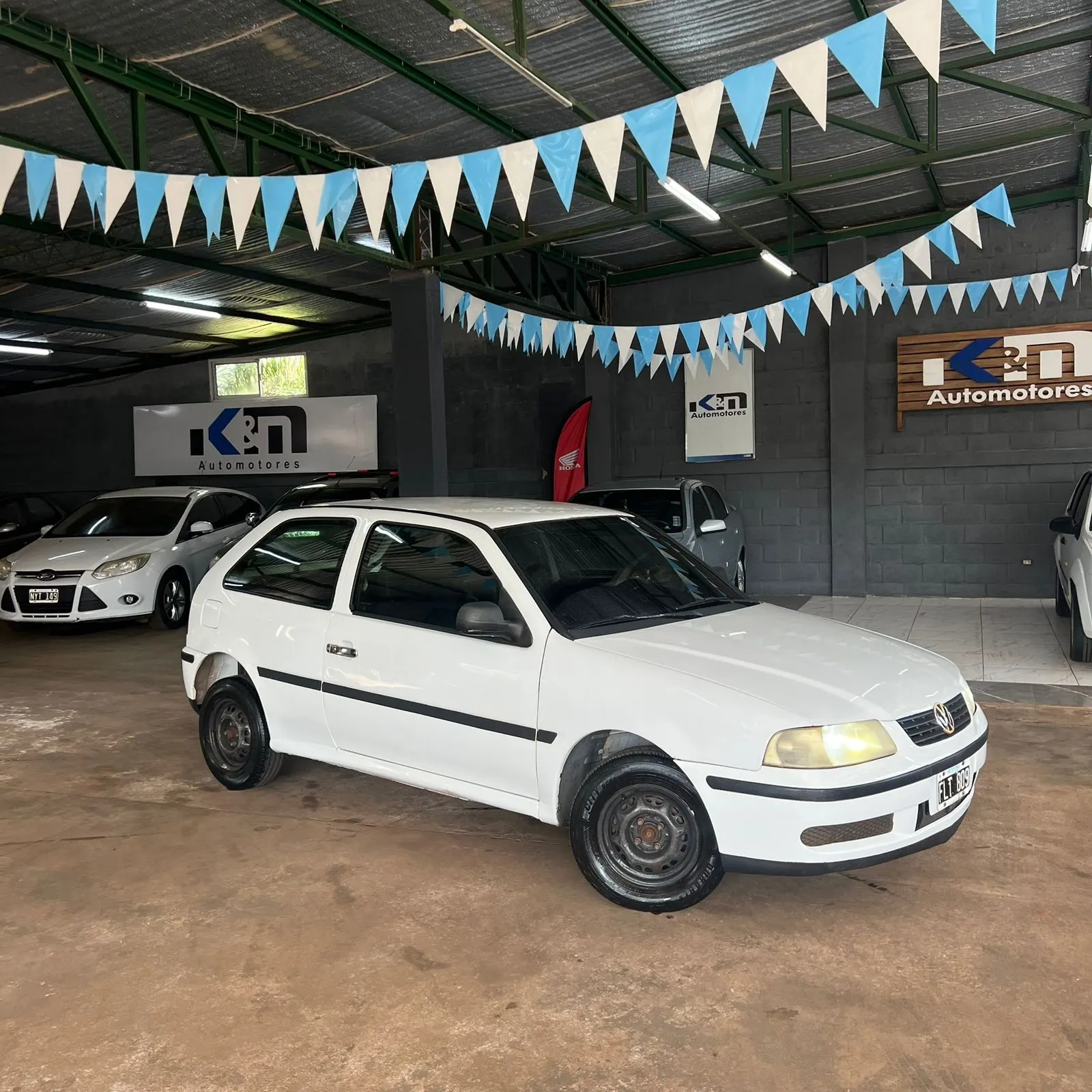 VOLKSWAGEN GOL POWER 1.6 NAFTA MT 3P 2006