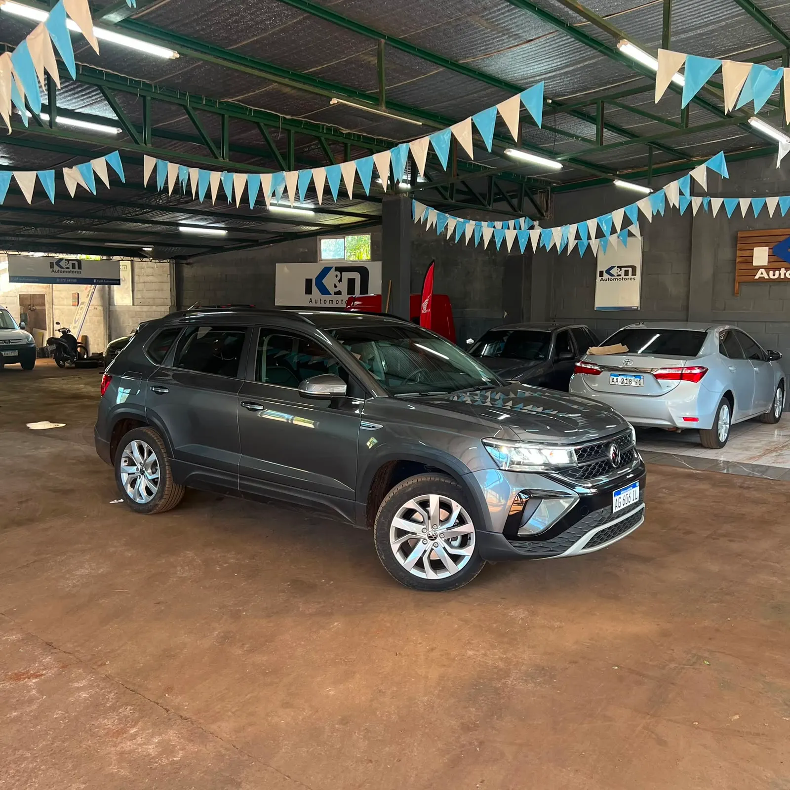 VOLKSWAGEN TAOS COMFORTLINE 1.4 250 TSI AT